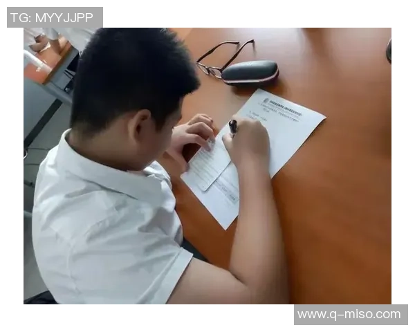 广州网球队防反体系解析：网球战术的创新与应用探讨