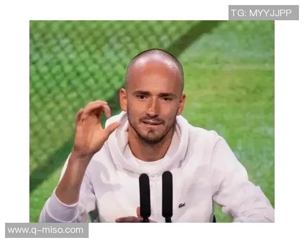 足球明星发型大赏男生必看潮流造型与灵感分享