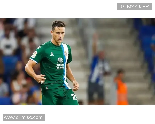 巴勃罗足球明星的传奇之路与不屈精神的完美结合 巴勃罗足球明星的传奇之路与不屈精神的完美结合