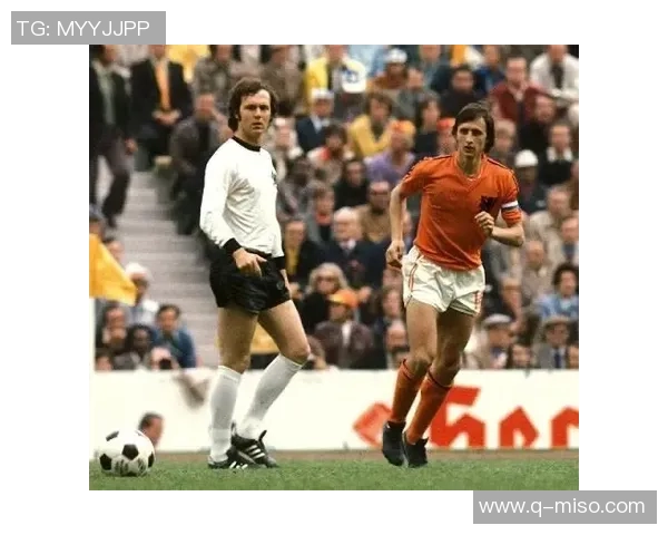 脚部纹身与足球明星的完美结合揭秘他们的个性与风格