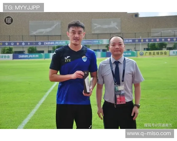 选择合适机构进行足球明星采访的最佳建议与推荐