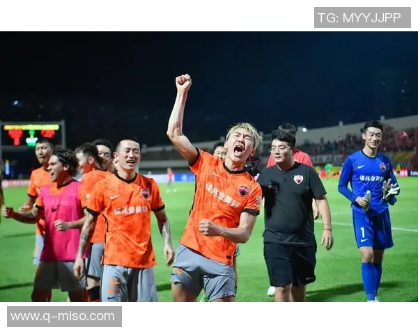 深圳足球队的节奏变革引发热议助力球队重塑辉煌新篇章 深圳足球队的节奏变革引发热议助力球队重塑辉煌新篇章