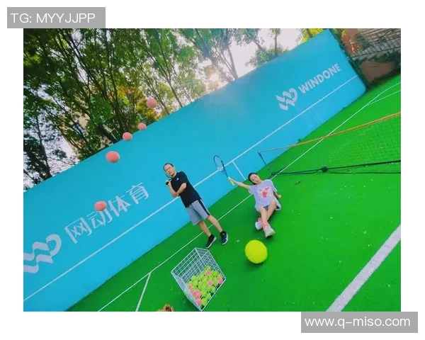 南京网球队的灵活性揭秘：网球巨献背后的训练与策略探讨